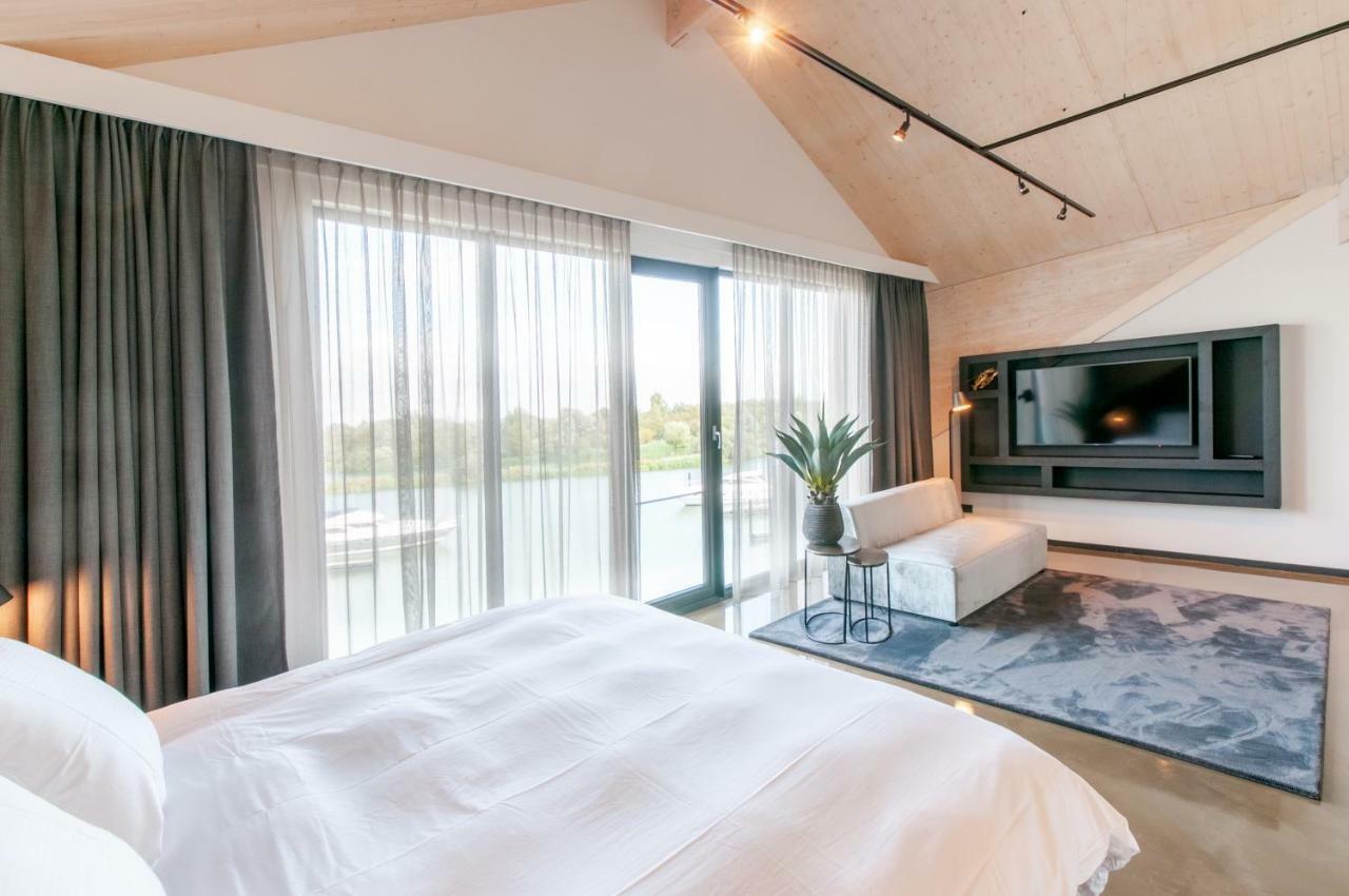 Waterrijk Oesterdam Hotel ทอเลิน ภายนอก รูปภาพ